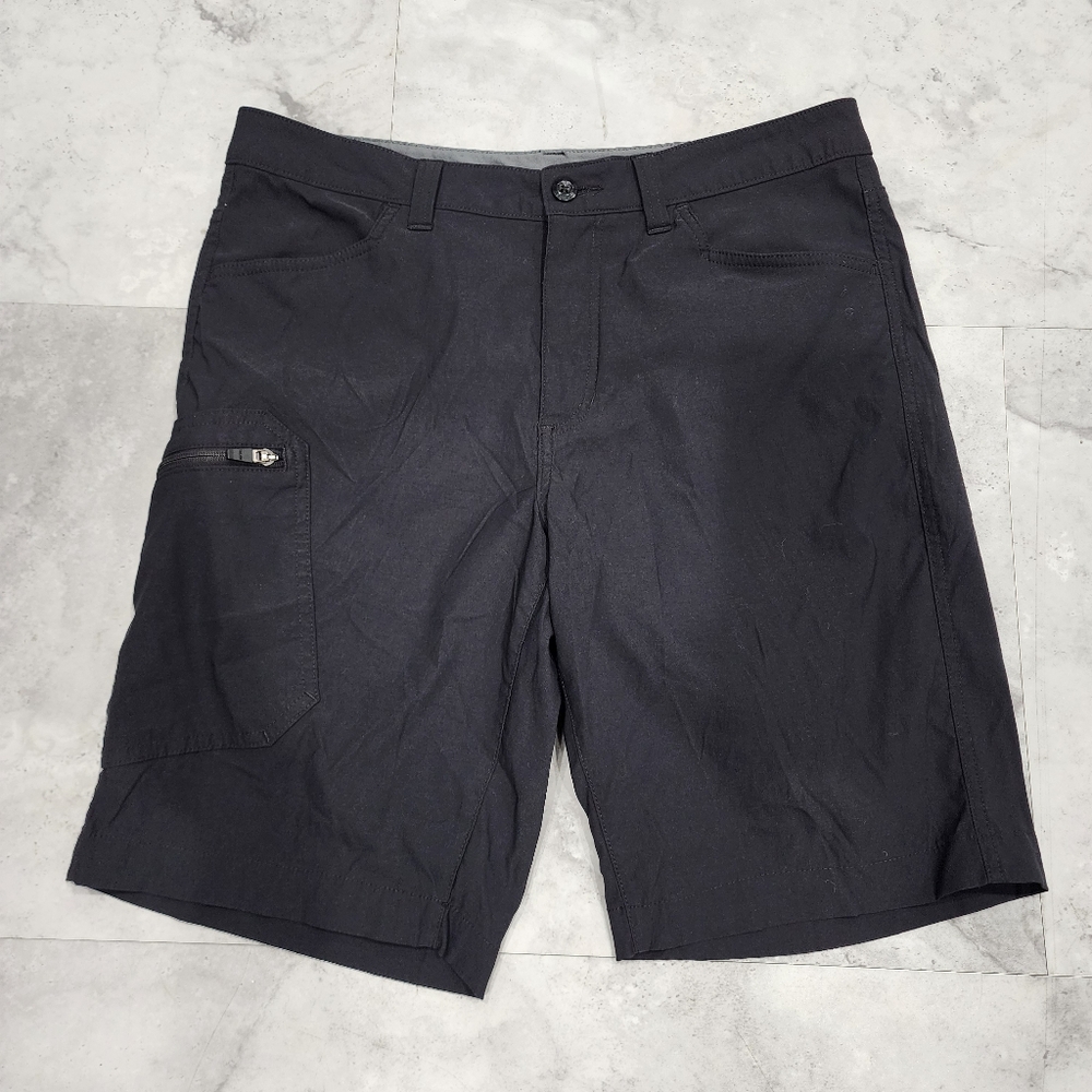 Eddie Bauer Men’s Size 33 Black Cargo Lightweight Nylon Shorts
